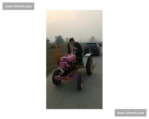 拖拉机拔河比赛激烈对决谁能力拔山兮气盖世精彩瞬间全纪录